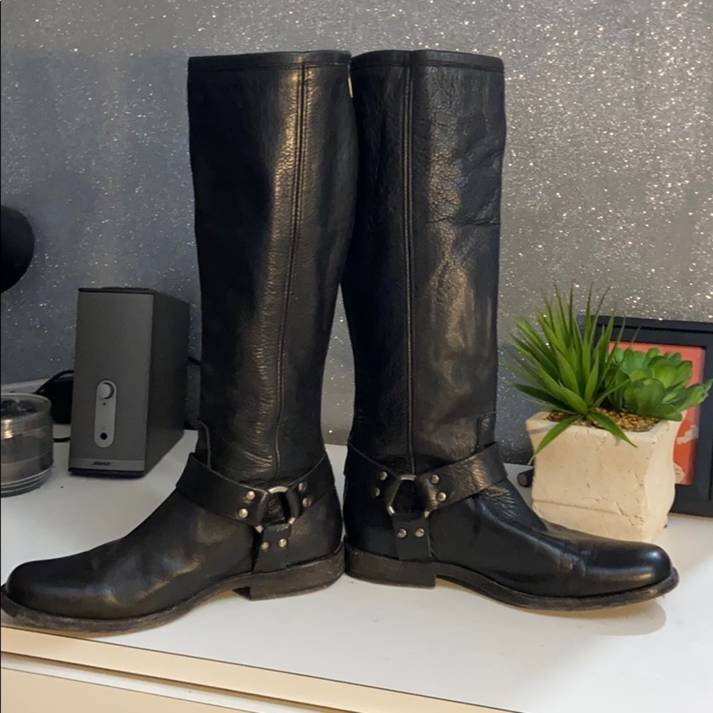 FRYE BOOTS GREAT CONDITION!